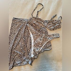 Women’s Leopard Print Underwire Bralette Bikini Set with Cover Up Size Small